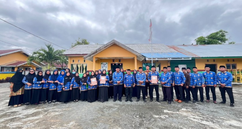 Pelantikan dan Pengukuhan Tugas Tambahan Guru MAN 2 Banggai Tahun Pelajaran 2026/2027 Resmi Dipimpin Kepala Kantor Kementerian Agama Kabupaten Banggai